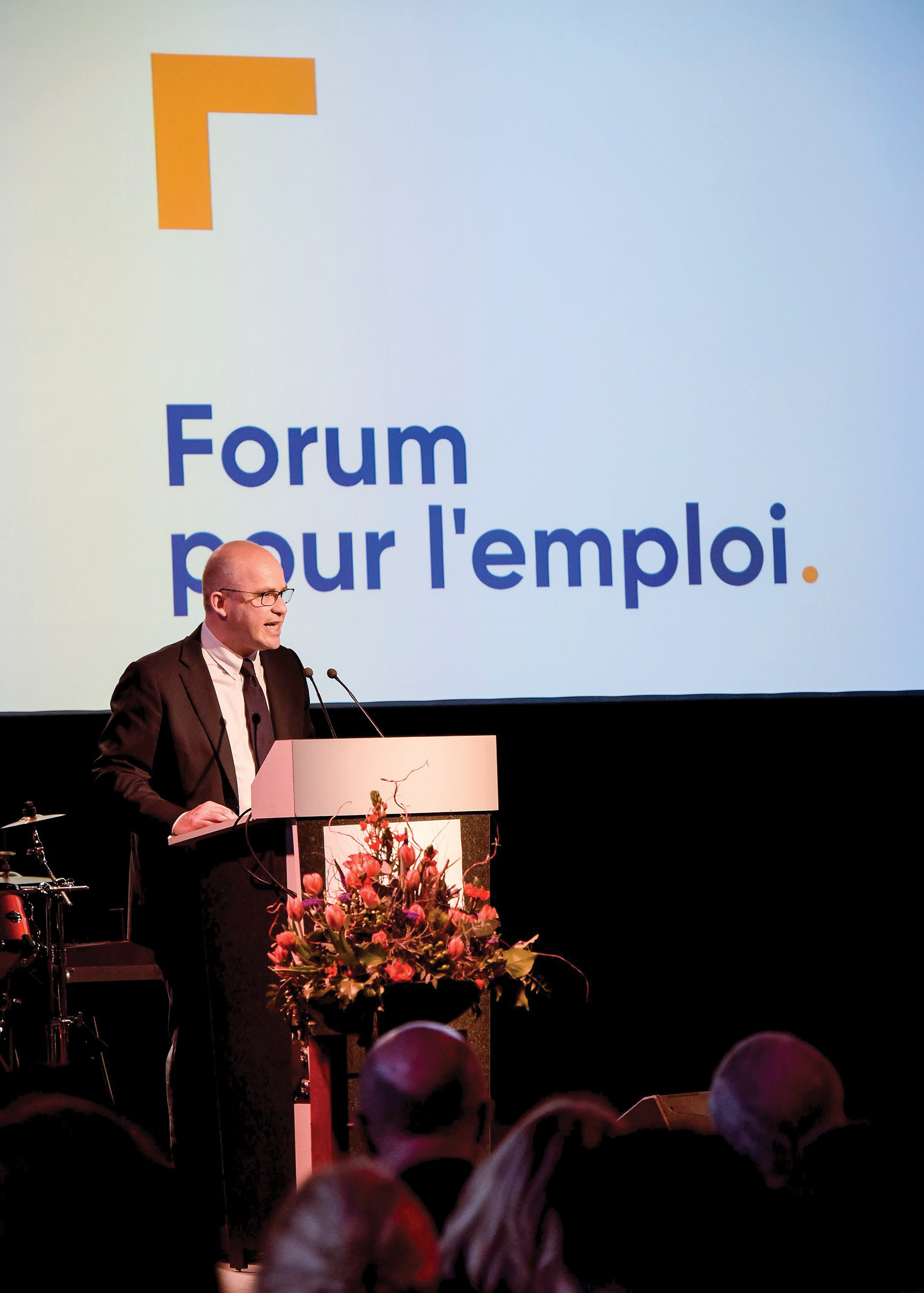 Forum pour l'emploi - Logo 20 ans